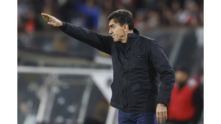 Gustavo Quinteros define una citación con 22 futbolistas (Foto: Photosport)