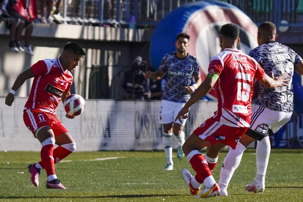Deportes Copiapó tiene un partido pendiente ante Colo Colo (Foto: Photosport)