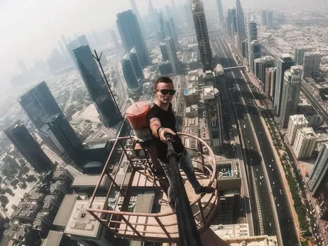 Muere el influencer que escalaba edificios: Cayó al vacío