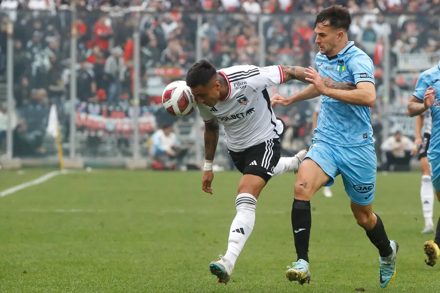 Lezcano lleva dos partidos sin siquiera ser citado. | Foto: Photosport