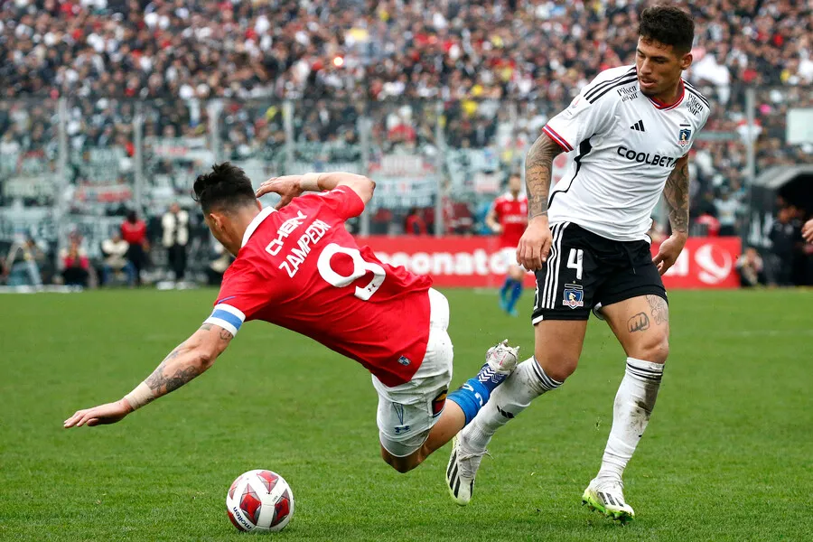 Saldivia se ha consolidado como titular en Colo Colo | Foto: Photosport