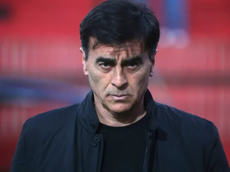 Quinteros golpea el tablero: El sorpresivo reemplazante de Palacios en Colo Colo