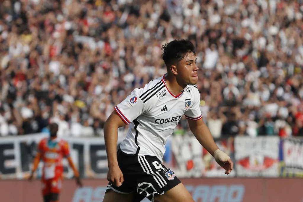 Damián Pizarro se matriculó con un doblete en Colo Colo ante Cobresal (Foto: Photosport)