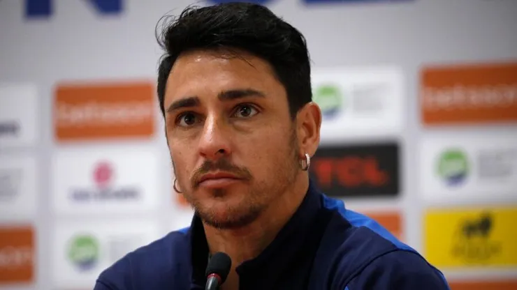 Fernando Zampedri revela una inminente baja para la UC ante Colo Colo