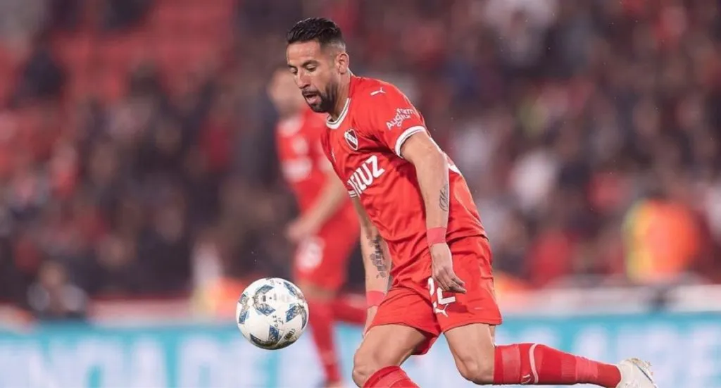 Mauricio Isla pone la preocupación en Independiente | Foto: Instagram