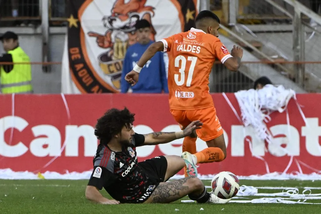 Maximiliano Falcón fue titular en la igualdad de Colo Colo ante Cobreloa  (Foto: Photosport)