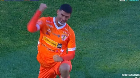 David Escalante anotó el primer gol del partido para Cobreloa