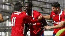 Ousman Touray es otra de las joyas de la UC, que busca su chance definitiva en el primer elenco cruzado