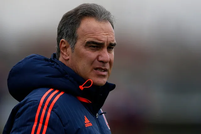 Machete Lasarte, al menos, ganó tres títulos con la U. Pellegrino, aspira, solo a una clasificación internacional y ser el mejor equipo en los clásicos de la temporada (Photosport)