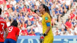 PARIS, FRANCE - JUNE 16: Claudia Endler #1 of Chile calls for a play during the 2019 FIFA Women's World Cup France group F match between USA and Chile at Parc des Princes on June 16, 2019 in Paris, France. (Photo by Catherine Steenkeste/Getty Images)
