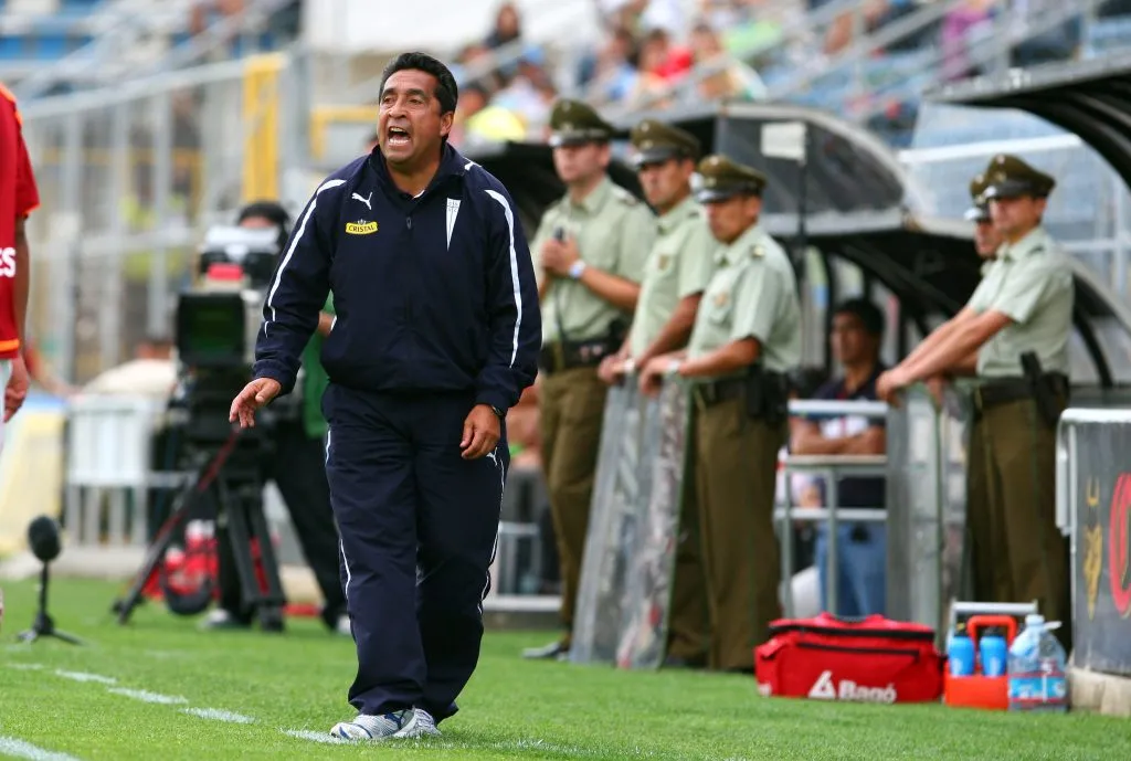 Lepe obtuvo los títulos nacionales de 1984, 1987 y Apertura 1997 | FOTO: Martín Thomas / PHOTOSPORT