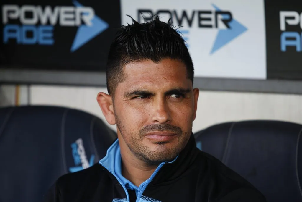 Miguel Riffo tiene una gran misión que es salvar a Curicó de caer a la Primera B (Photosport)