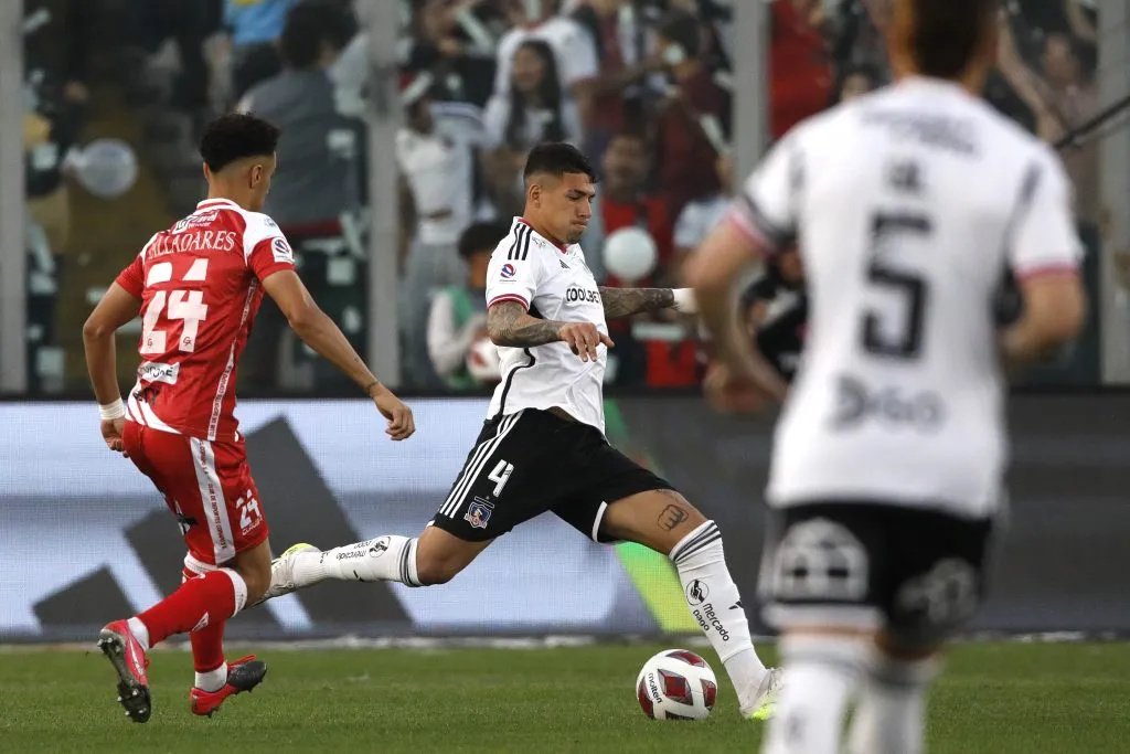 Alan Saldivia fue elogiado por Arturo Vidal (Foto: Photosport)
