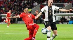 Respaldo para Raúl Ruidíaz en Perú