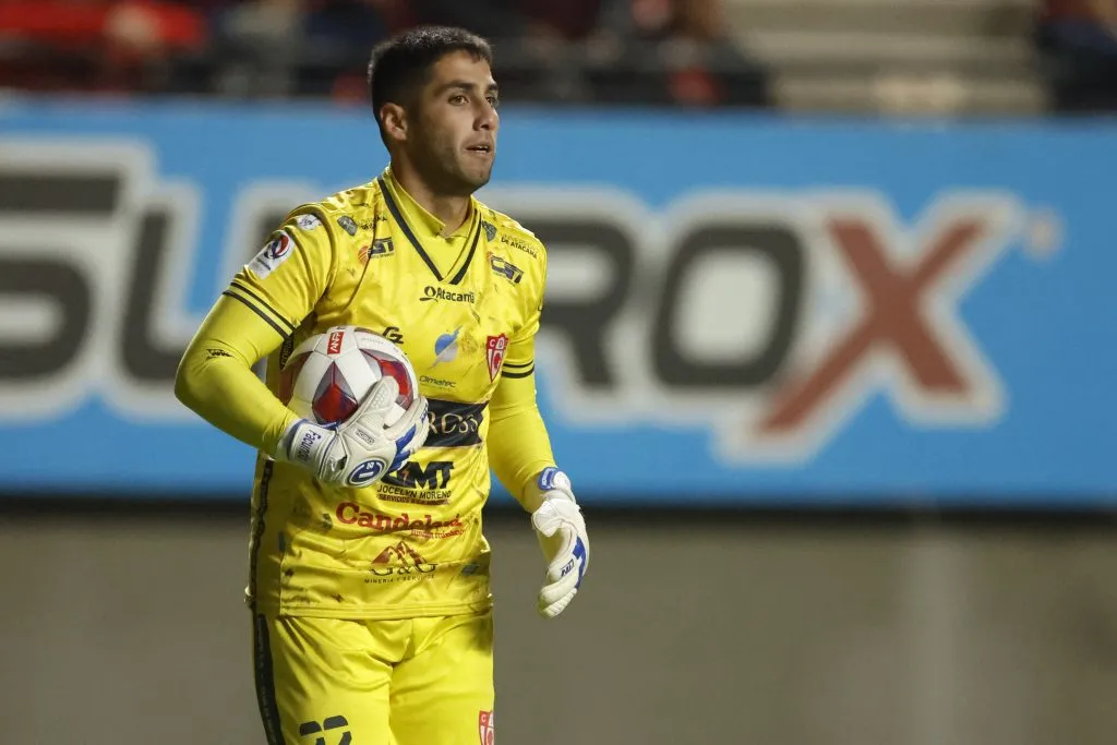 Espinoza se está luciendo ante la Universidad de Chile | FOTO: Andres Pina/Photosport