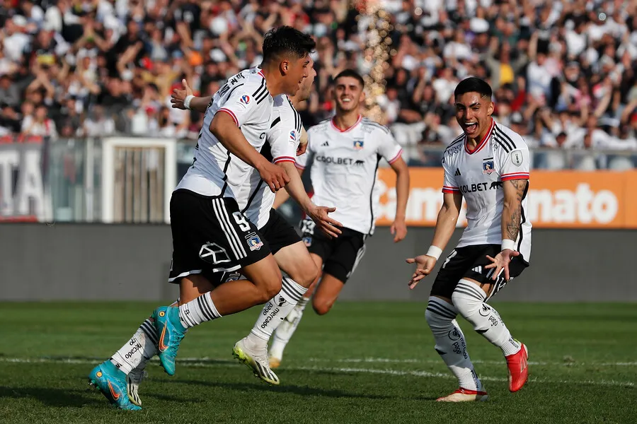 Damián Pizarro y Jordhy Thompson fueron figuras en Colo Colo | Foto: Photosport