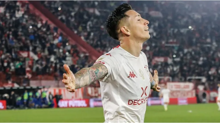 Echeverría sigue destacando en el fútbol argentino.