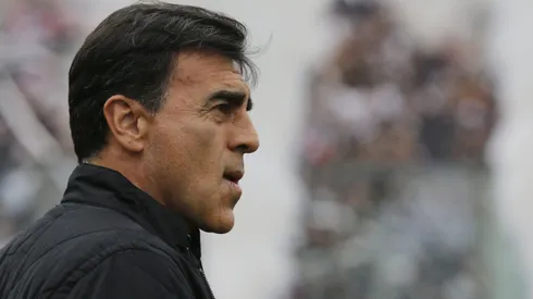 Gustavo Quinteros tendrá un compromiso clave en Colo Colo (Foto: Photosport)