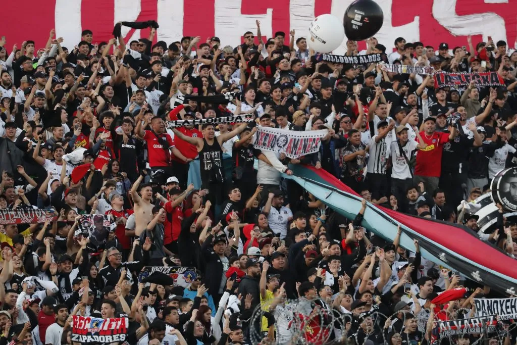 Los hinchas de Colo Colo no podrán estar presentes en el estadio Zorros del Desierto para la semifinal ida de Copa Chile (Foto: Photosport)