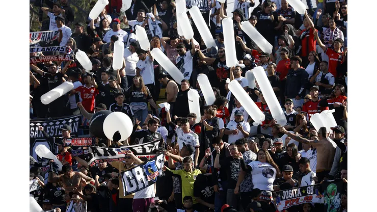 No autorizan presencia de hinchas de Colo Colo en partido ante Cobreloa en Calama (Foto: Photosport)