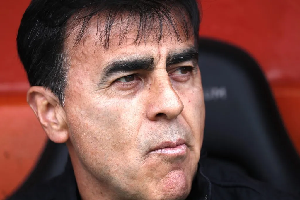 Gustavo Quinteros busca restarle presión a todos en Colo Colo (Photosport)