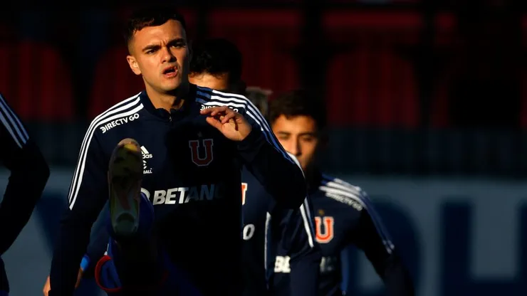 El defensor de la Universidad de Chile habló su fichaje de ensueño para los azules