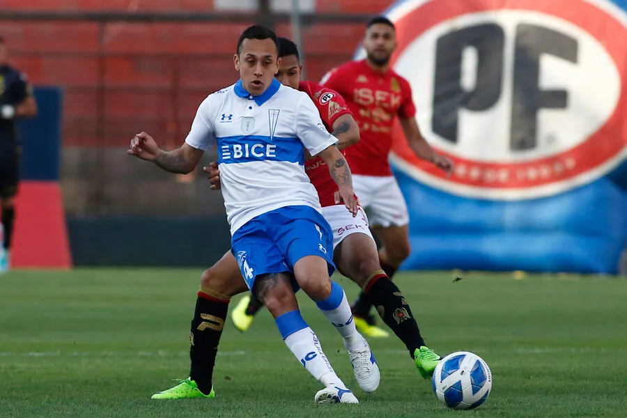 Fabián Orellana pasó sin pena ni gloria por la UC. | Foto: Photosport