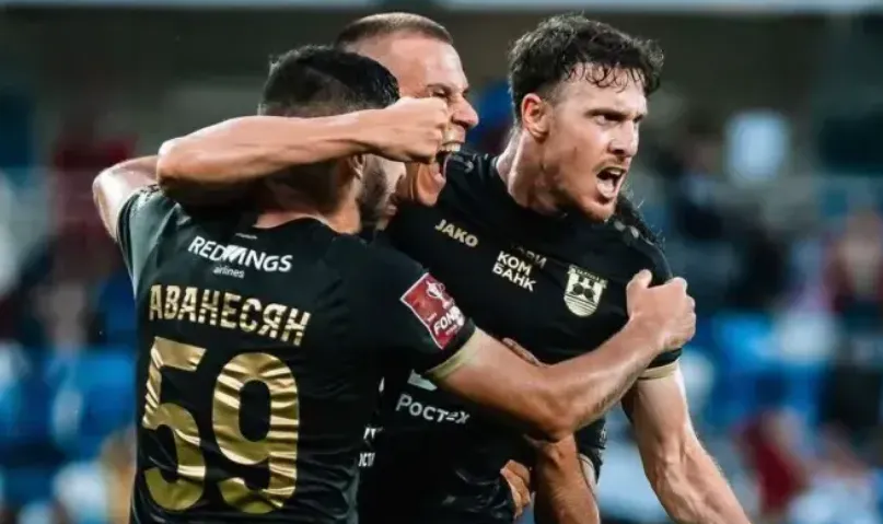 Henríquez sigue marcando goles en su paso por el fútbol ruso | FOTO: FC Baltika