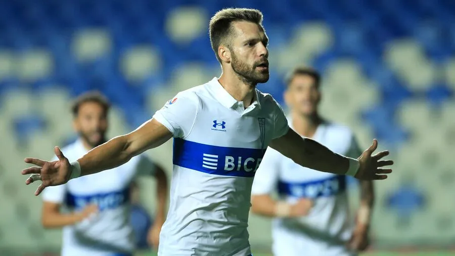 Gary Kagelmacher fue criticado por un histórico de la UC (Photosport)