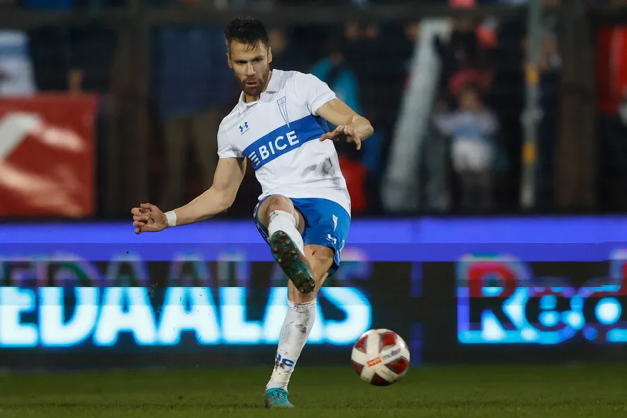 Kagelmacher habla del presente de la UC | Foto: Photosport