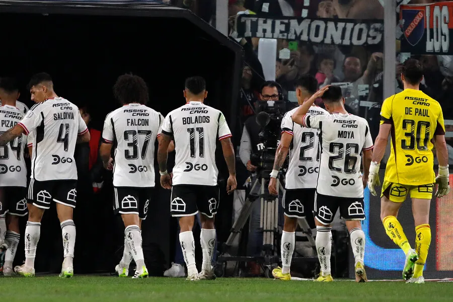 Colo Colo perdió puntos claves en su lucha al título | Foto: Photosport