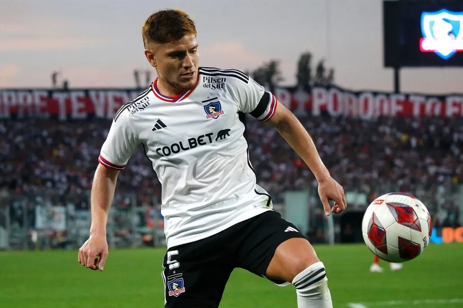 Gil no se resigna en Colo Colo. | Foto: Photosport
