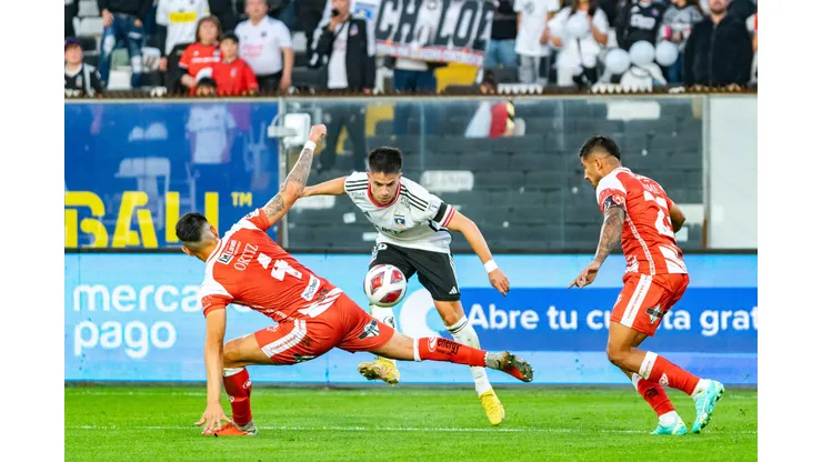 Matías Moya fue titular en Colo Colo ante Deportes Copiapó (Foto: Guille Salazar)