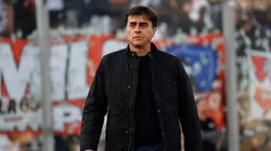 El entrenador albo volvió a caerle con todo al arbitraje nacional.