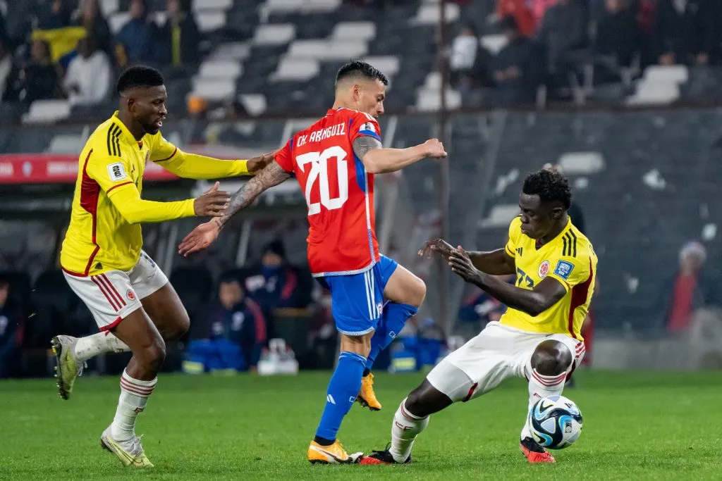 Aránguiz volvió a ser opción en Chile | Foto: Guillermo Salazar