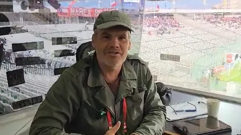 Juan Cristóbal Guarello destaca a jugador de La Roja (Foto: La Hora de King Kong)