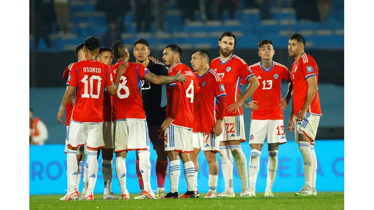 Mauricio Pinilla enciende todas las alarmas en Chile
