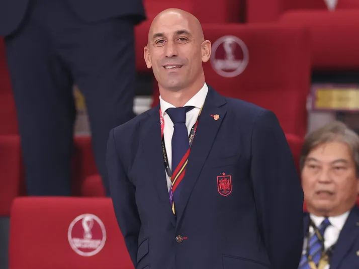 Rubiales renuncia a su cargo de presidente en la Federación Española