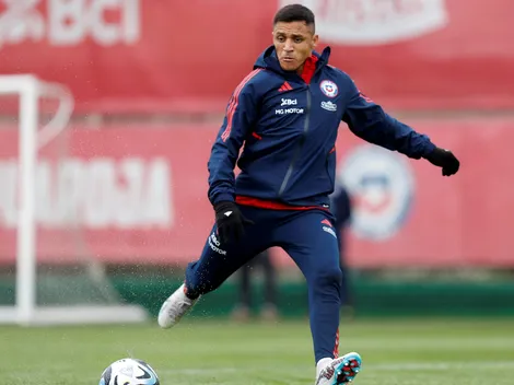 Alexis vuelve a entrenar e ilusiona a La Roja