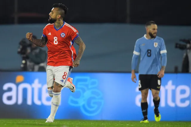 Gamboa rescató el ingreso de Vidal (Photosport)