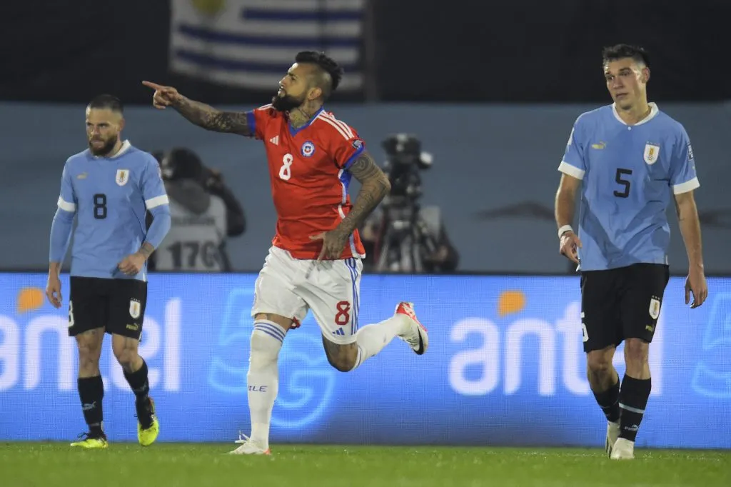 Giralt pide que aparezcan nuevos jugadores que ayuden a los históricos de La Roja (Photosport)