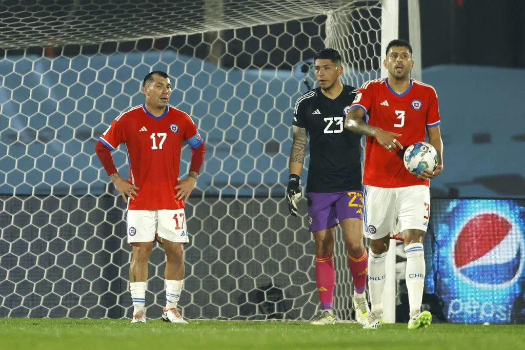 Brayan Cortés cumplió en La Roja ante Uruguay  (Foto: Photosport)