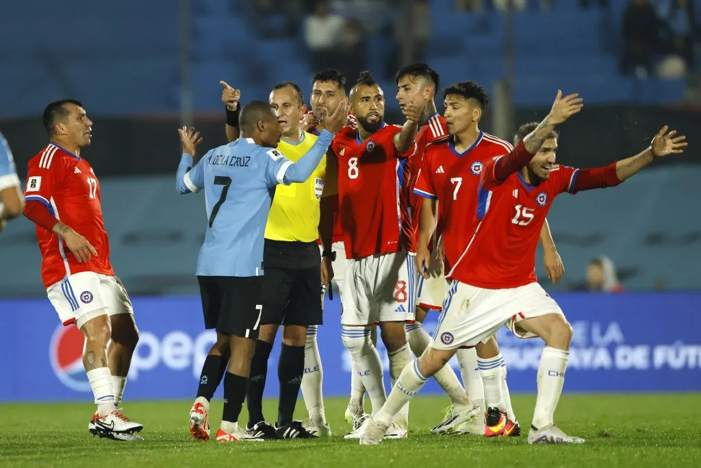 La Selección Chilena cayó por 3-1 ante Uruguay en Montevideo (Foto. Photosport)