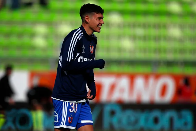 Arce Melli ya debutó en el primer equipo en el año 2022 (Photosport)