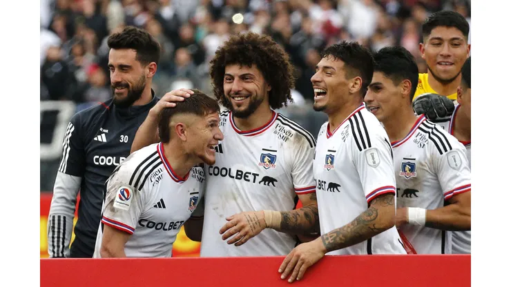 En Colo Colo se entusiasman con opción de realizar triangular (Foto: Photosport)