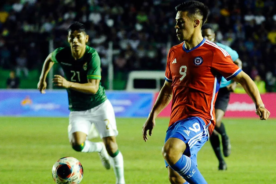 Aravena podría ser una sorpresa en la oncena en Chile | Foto: Photosport