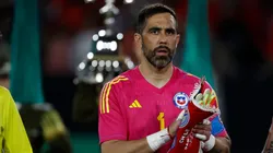 Eduardo Berizzo le pega el portazo a Claudio Bravo en La Roja