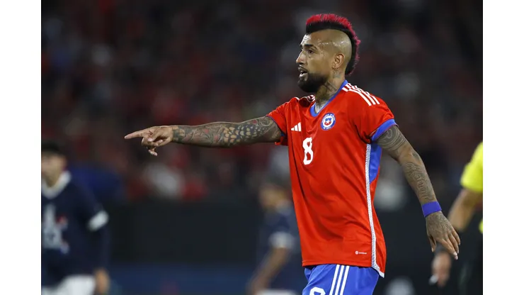 Arturo Vidal recuerda a ex golero de Colo Colo (Foto: Photosport)
