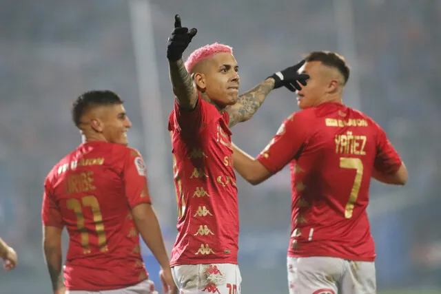 Piñeiro le anotó dos goles a la U en aquella brillante victoria (Photosport)