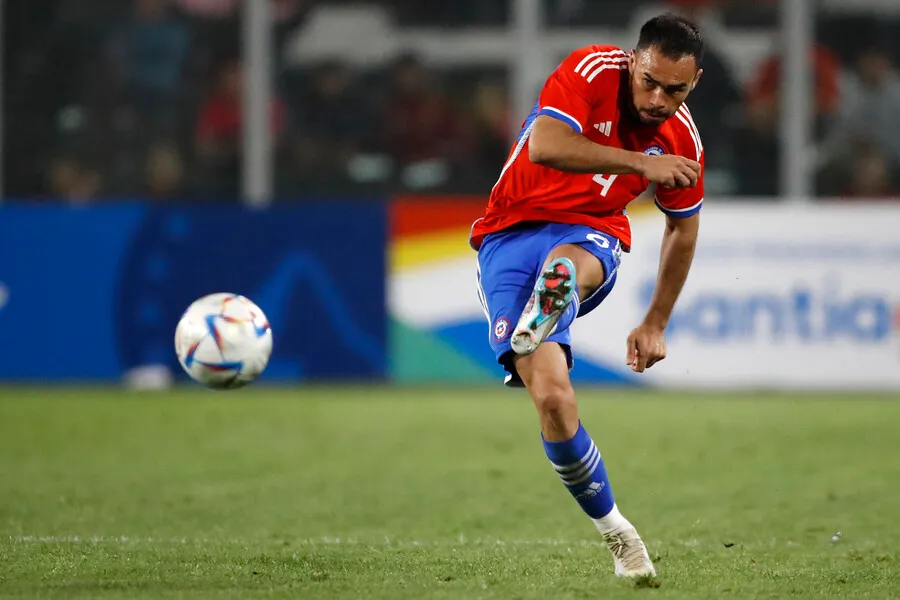 Gabriel Suazo está llamado a ser líder dentro de La Roja. | Foto: Photosport